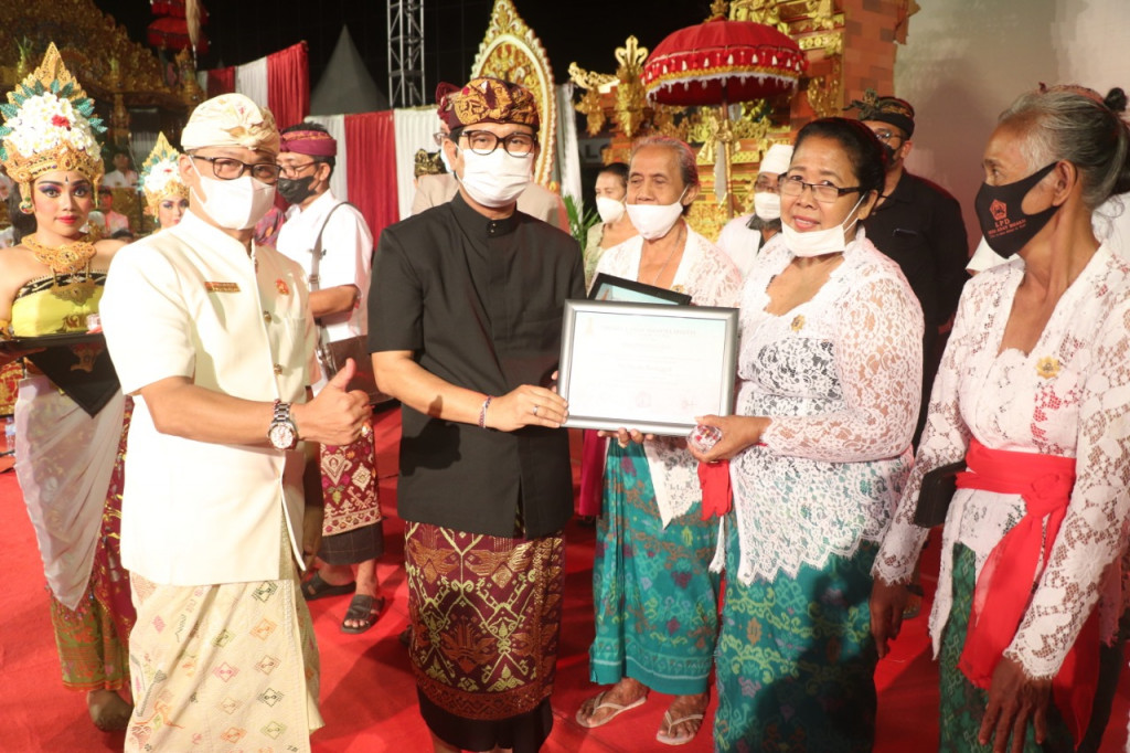 Dharma Shanti XVI Desa Adat Bualu Tahun 2022